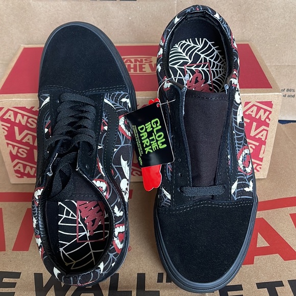Vans Old Glow Frights Black/Black Men’s - Picture 13 of 16